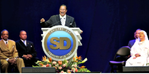 Lire la suite à propos de l’article Un négationniste au côté de Farrakhan, mais est-ce le plus choquant ?