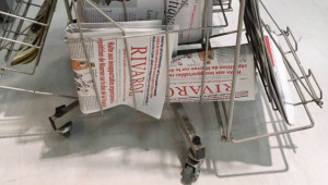 Lire la suite à propos de l’article « Notre pays accorde des facilités à “Rivarol”, hebdomadaire le plus raciste, le plus antisémite et le plus négationniste qui soit »